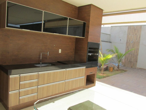 Imagem Sobrado com 3 Quartos à Venda, 268 m² em Residencial Goiânia Golfe Clube - Goiânia