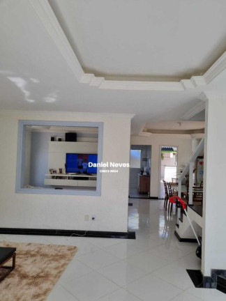 Imagem Casa de Condomínio com 4 Quartos à Venda, 242 m² em Abrantes - Camaçari