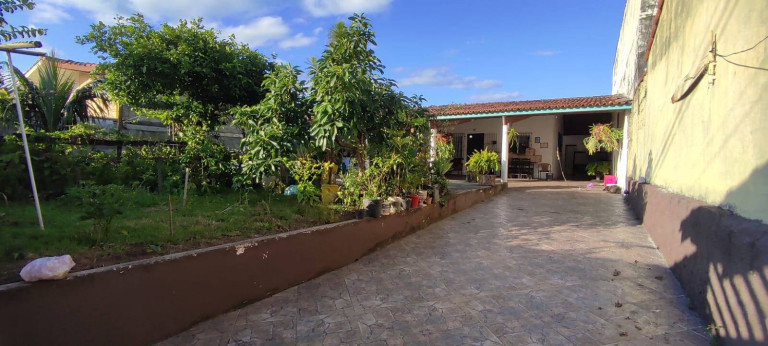 Imagem Casa com 2 Quartos à Venda, 300 m² em Stella Maris - Peruíbe Imagem Casa com 2 Quartos à Venda, 300 m² em Stella Maris - Peruíbe