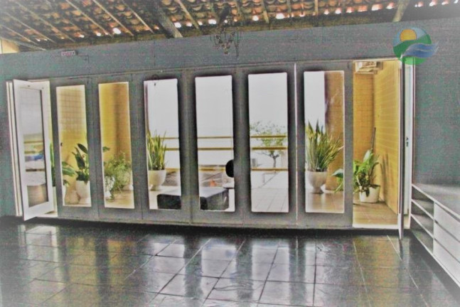 Imagem Imóvel com 16 Quartos à Venda, 663 m²