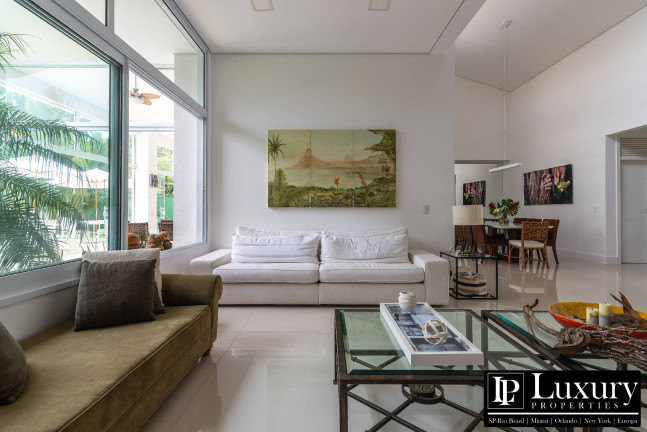 Imagem Casa de Condomínio com 4 Quartos à Venda, em Balneario Praia Do Perequê - Guarujá Imagem Casa de Condomínio com 4 Quartos à Venda, em Balneario Praia Do Perequê - Guarujá