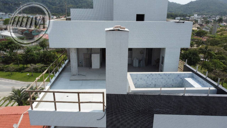 Imagem Apartamento com 3 Quartos à Venda, 189 m² em Caioba - Matinhos Imagem Apartamento com 3 Quartos à Venda, 189 m² em Caioba - Matinhos