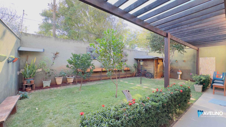 Imagem Casa com 4 Quartos à Venda, 195 m² em Vila Almeida - Campo Grande Imagem Casa com 4 Quartos à Venda, 195 m² em Vila Almeida - Campo Grande