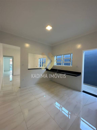 Imagem Casa com 2 Quartos à Venda, 90 m² em Vila Tupi - Praia Grande Imagem Casa com 2 Quartos à Venda, 90 m² em Vila Tupi - Praia Grande