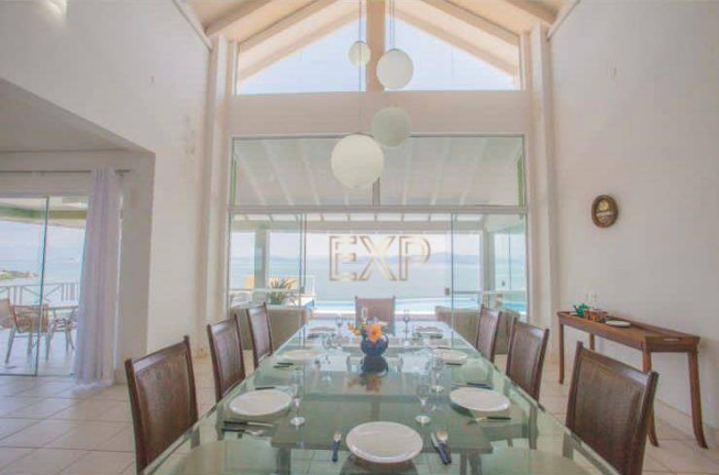 Imagem Casa com 9 Quartos à Venda, 757 m² em Cacupé - Florianópolis Imagem Casa com 9 Quartos à Venda, 757 m² em Cacupé - Florianópolis