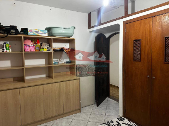 Sala Comercial à Venda, 265 m² em Centro - Caraguatatuba