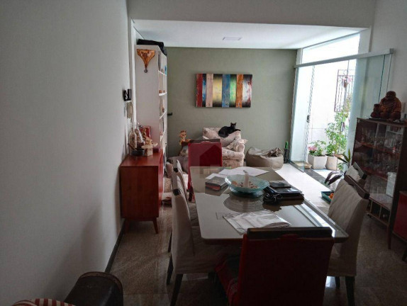 Imagem Apartamento com 3 Quartos à Venda, 150 m² em Funcionários - Belo Horizonte