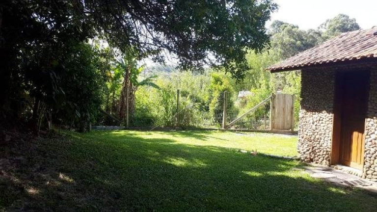 Imagem Imóvel com 2 Quartos à Venda, 80 m² em Praia Do Rosa - Imbituba Imagem Imóvel com 2 Quartos à Venda, 80 m² em Praia Do Rosa - Imbituba