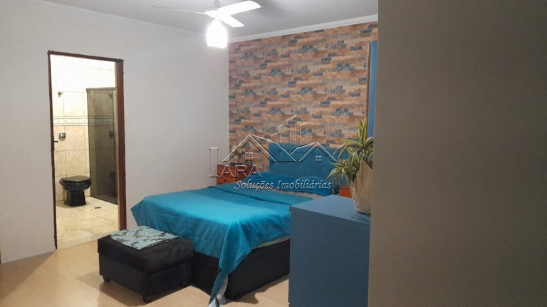 Imagem Sobrado com 4 Quartos à Venda, em Itaquera - São Paulo Imagem Sobrado com 4 Quartos à Venda, em Itaquera - São Paulo