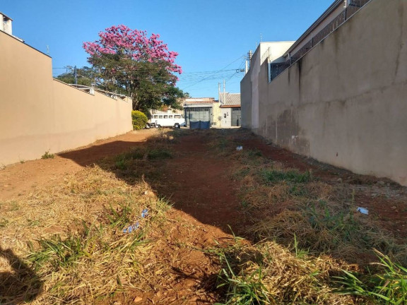 Imagem Terreno à Venda, 300 m² em Vila Nastri - Itapetininga