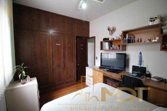 Imagem Casa com 5 Quartos à Venda, 400 m² em Vila Cloris - Belo Horizonte