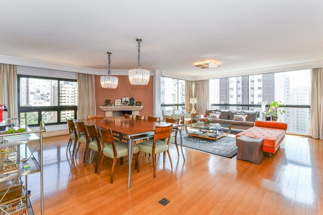 Apartamento com 3 Quartos à Venda, 247 m² em Vila Suzana - São Paulo
