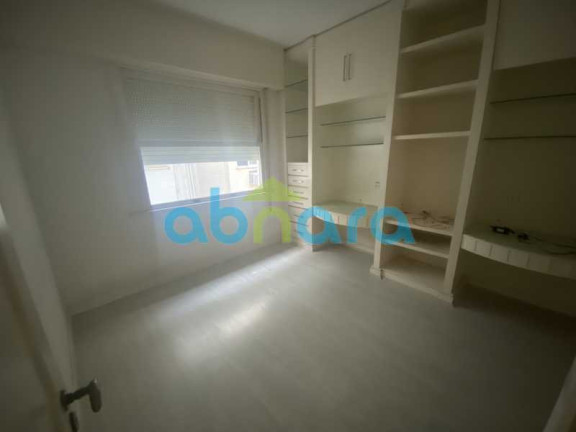 Imagem Apartamento com 4 Quartos à Venda, 250 m² em Copacabana - Rio De Janeiro Imagem Apartamento com 4 Quartos à Venda, 250 m² em Copacabana - Rio De Janeiro