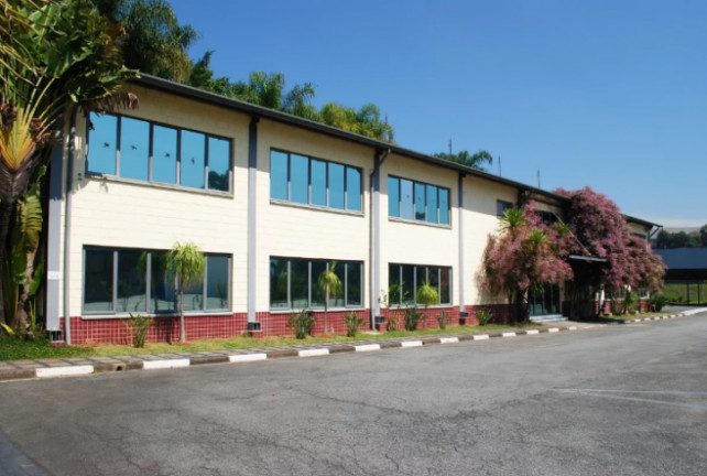 Terreno para Alugar, 3.383 m² em Jardim Itaquiti - Barueri