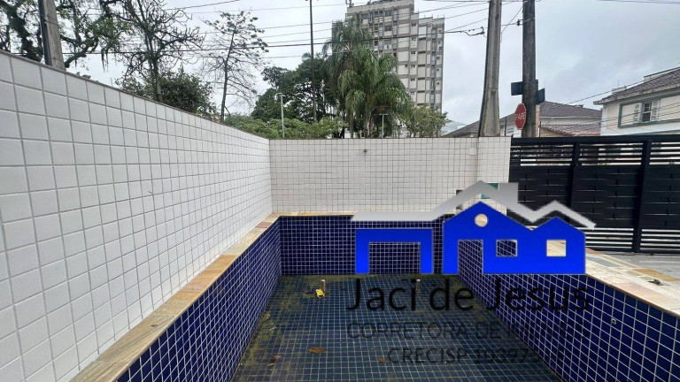Imagem Casa com 3 Quartos à Venda, 140 m² em Santos Imagem Casa com 3 Quartos à Venda, 140 m² em Santos