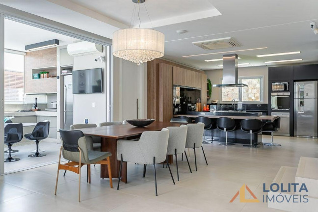 Imagem Casa com 6 Quartos à Venda, 600 m² em Pantanal - Florianopolis