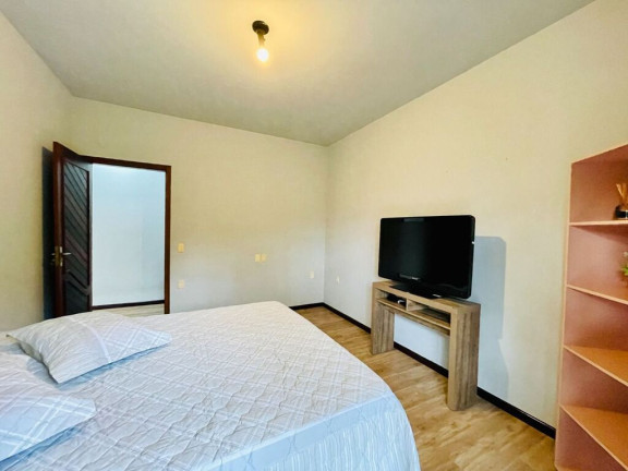 Imagem Casa com 3 Quartos à Venda, 582 m² em Velha - Blumenau