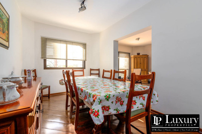 Imagem Apartamento com 3 Quartos à Venda, 147 m² em Moema - São Paulo Imagem Apartamento com 3 Quartos à Venda, 147 m² em Moema - São Paulo