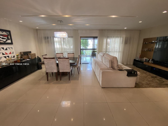 Imagem Apartamento com 4 Quartos à Venda, 220 m² em Rio De Janeiro Imagem Apartamento com 4 Quartos à Venda, 220 m² em Rio De Janeiro