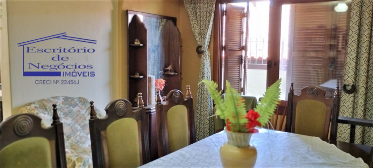 Imagem Casa com 4 Quartos à Venda, 250 m² em Agronomia - Porto Alegre