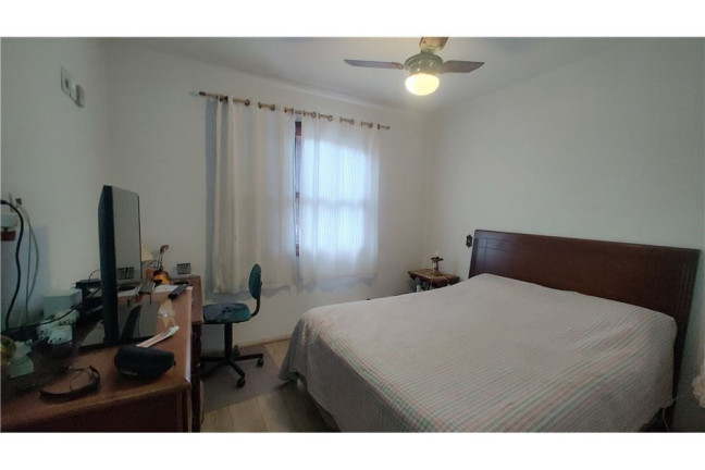 Imagem Casa com 3 Quartos à Venda, 207 m² em Vila Marari - São Paulo