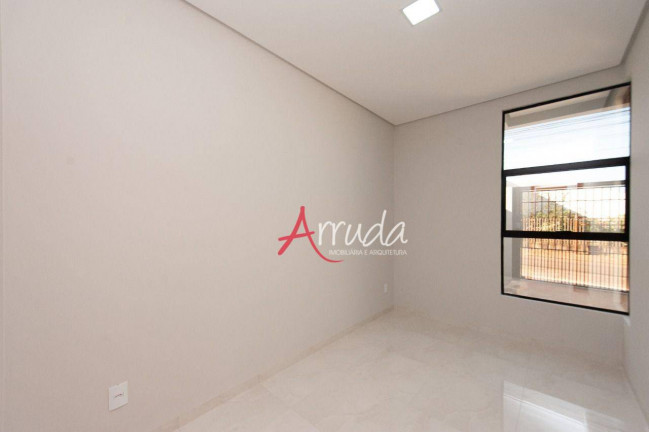 Imagem Casa com 3 Quartos à Venda, 75 m² em Santa Felicidade - Cascavel