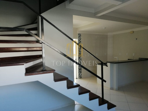Imagem Sobrado com 3 Quartos à Venda, 72 m² em Centro - Caçapava