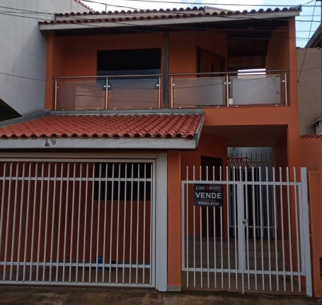 Casa com 3 Quartos à Venda, 187 m² em Centro - Boituva