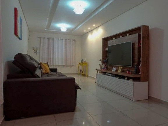 Imagem Sobrado com 3 Quartos à Venda, 120 m² em Centro - Jacareí