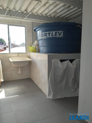Imagem Casa com 3 Quartos à Venda, 182 m² em Vila Scarpelli - Santo André Imagem Casa com 3 Quartos à Venda, 182 m² em Vila Scarpelli - Santo André