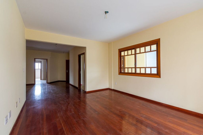 Imagem Apartamento com 3 Quartos à Venda, 220 m² em Centro - Canoas