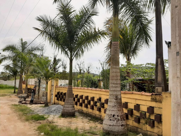 Imóvel com 4 Quartos à Venda, 440 m² em Aguapeu - Itanhaém