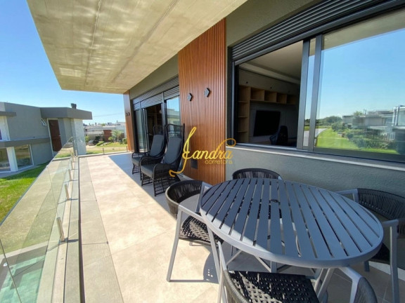 Imagem Casa de Condomínio com 5 Quartos à Venda, 428 m² em Capão Ilhas Resort - Capão Da Canoa