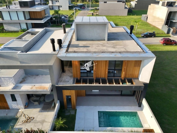 Imagem Casa de Condomínio com 4 Quartos à Venda, 241 m² em Sunset - Xangri-lá Imagem Casa de Condomínio com 4 Quartos à Venda, 241 m² em Sunset - Xangri-lá
