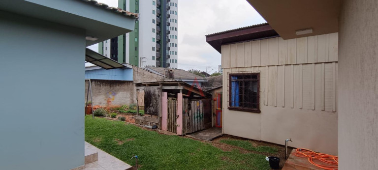 Imagem Casa com 2 Quartos à Venda, 105 m² em Santa Cruz - Guarapuava Imagem Casa com 2 Quartos à Venda, 105 m² em Santa Cruz - Guarapuava