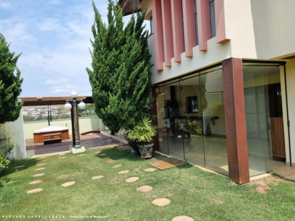 Imagem Sobrado com 3 Quartos à Venda, 549 m² em Condomínio Residencial Euroville - Bragança Paulista Imagem Sobrado com 3 Quartos à Venda, 549 m² em Condomínio Residencial Euroville - Bragança Paulista