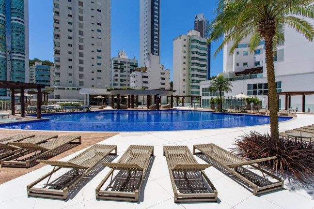 Imagem Apartamento com 3 Quartos à Venda, 182 m² em Pioneiros - Balneário Camboriú Imagem Apartamento com 3 Quartos à Venda, 182 m² em Pioneiros - Balneário Camboriú