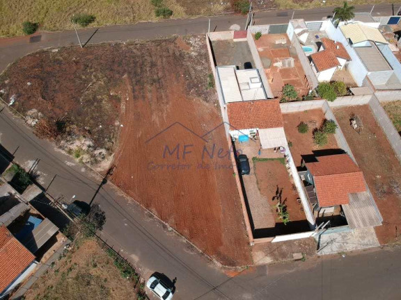 Imagem Terreno à Venda, 402 m² em Jardim Milenium - Pirassununga Imagem Terreno à Venda, 402 m² em Jardim Milenium - Pirassununga