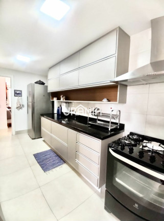 Imagem Apartamento com 4 Quartos à Venda, 98 m² em Praia De Itaparica - Vila Velha Imagem Apartamento com 4 Quartos à Venda, 98 m² em Praia De Itaparica - Vila Velha