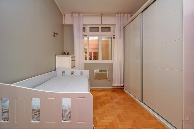 Imagem Apartamento com 2 Quartos à Venda, 96 m² em Centro Histórico - Porto Alegre