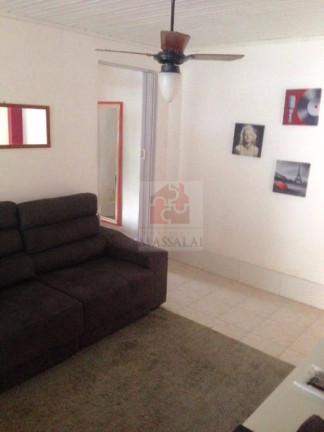 Imagem Casa com 3 Quartos à Venda, 130 m² em Vila Nova - Porto Alegre