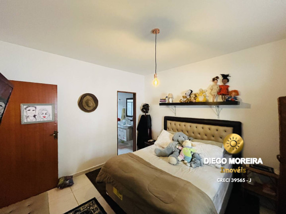 Chácara com 3 Quartos à Venda, 1.182 m² em Terra Preta - Mairiporã
