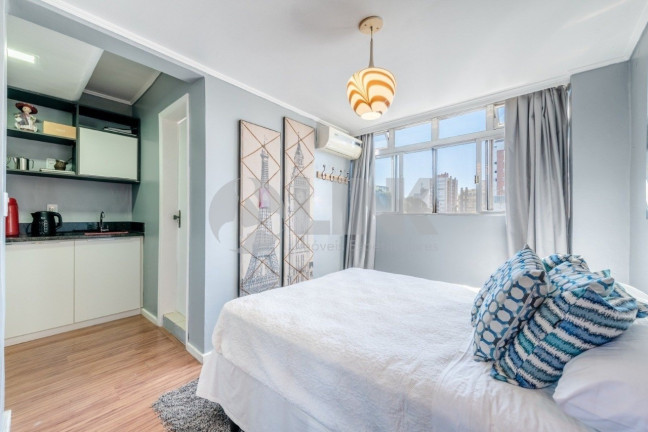 Imagem Imóvel com 4 Quartos à Venda, 231 m² em Moinhos De Vento - Porto Alegre
