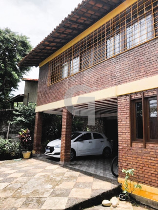 Casa com 3 Quartos à Venda, 170 m² em Itapuã - Salvador