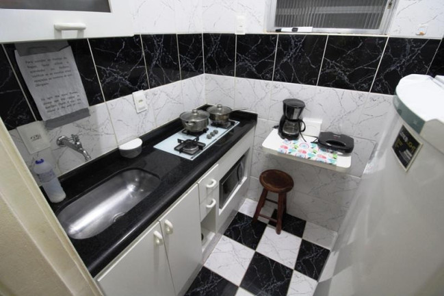 Imagem Apartamento com 1 Quarto para Temporada, 40 m² em Copacabana - Rio De Janeiro Imagem Apartamento com 1 Quarto para Temporada, 40 m² em Copacabana - Rio De Janeiro