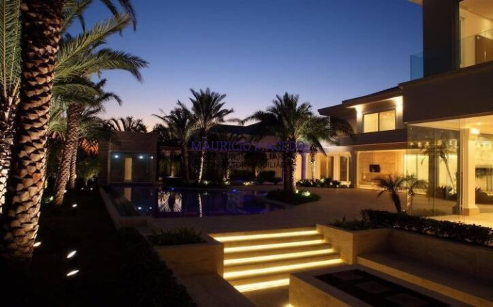 Imagem Casa com 5 Quartos à Venda, 2.000 m² em Tambore 2 - Barueri Imagem Casa com 5 Quartos à Venda, 2.000 m² em Tambore 2 - Barueri