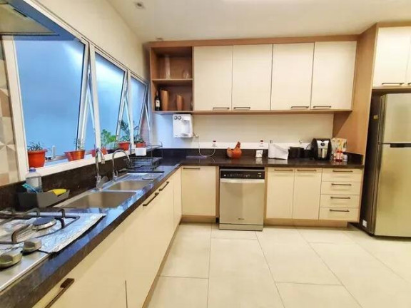 Imagem Apartamento com 4 Quartos à Venda, 204 m² em Gonzaga - Santos Imagem Apartamento com 4 Quartos à Venda, 204 m² em Gonzaga - Santos