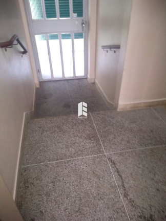 Imagem Apartamento com 2 Quartos à Venda, 77 m² em Centro - Santa Maria