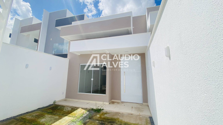 Imagem Casa com 3 Quartos à Venda, 85 m² em Parque Ipê - Feira De Santana