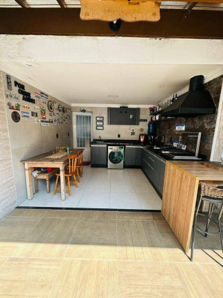 Imagem Sobrado com 3 Quartos à Venda, 200 m² em Jardim Jovaia - Guarulhos Imagem Sobrado com 3 Quartos à Venda, 200 m² em Jardim Jovaia - Guarulhos
